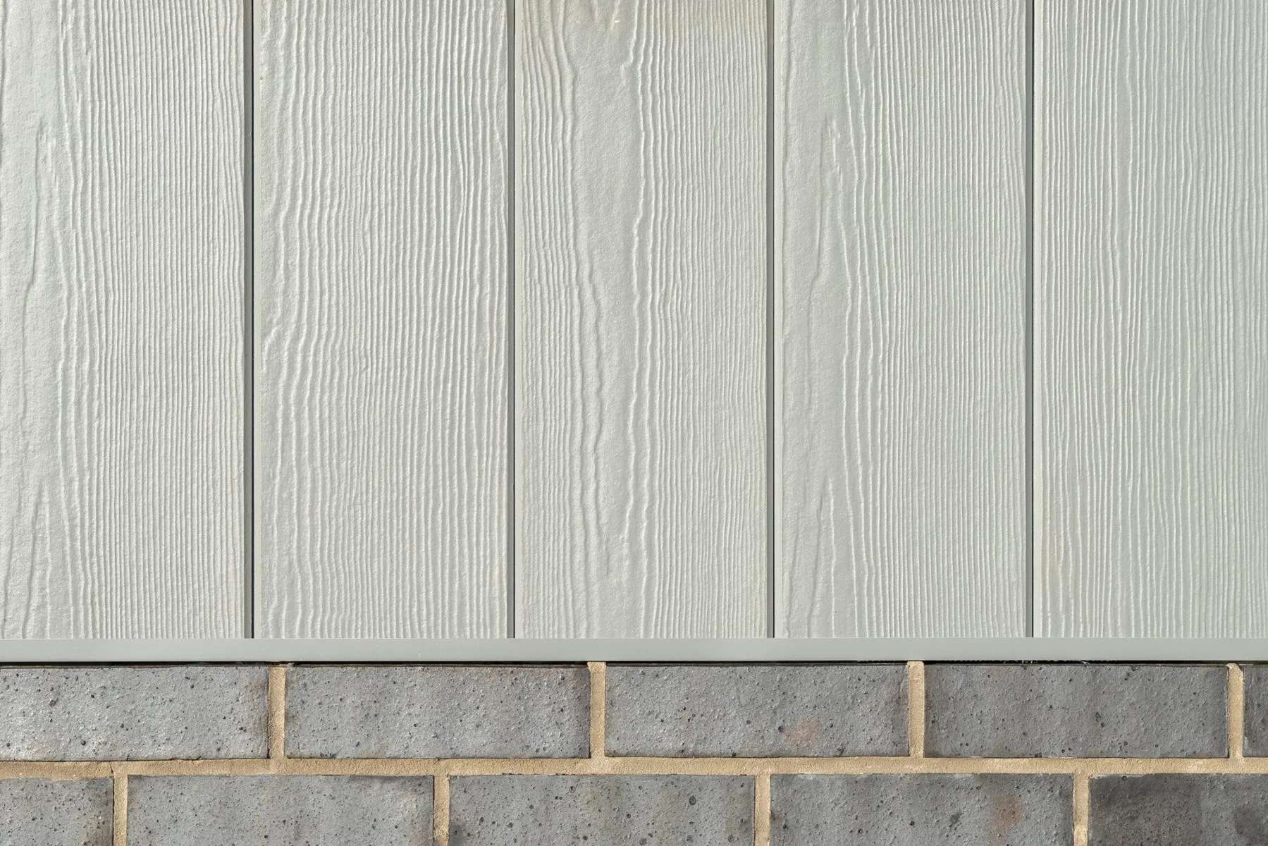 Hardie® VL Plank Weatherboard Cedar Finish Grey Slate